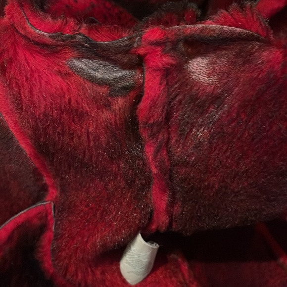 Caractère Belgian red and black shearling petit winter coat - Picture 7 of 7